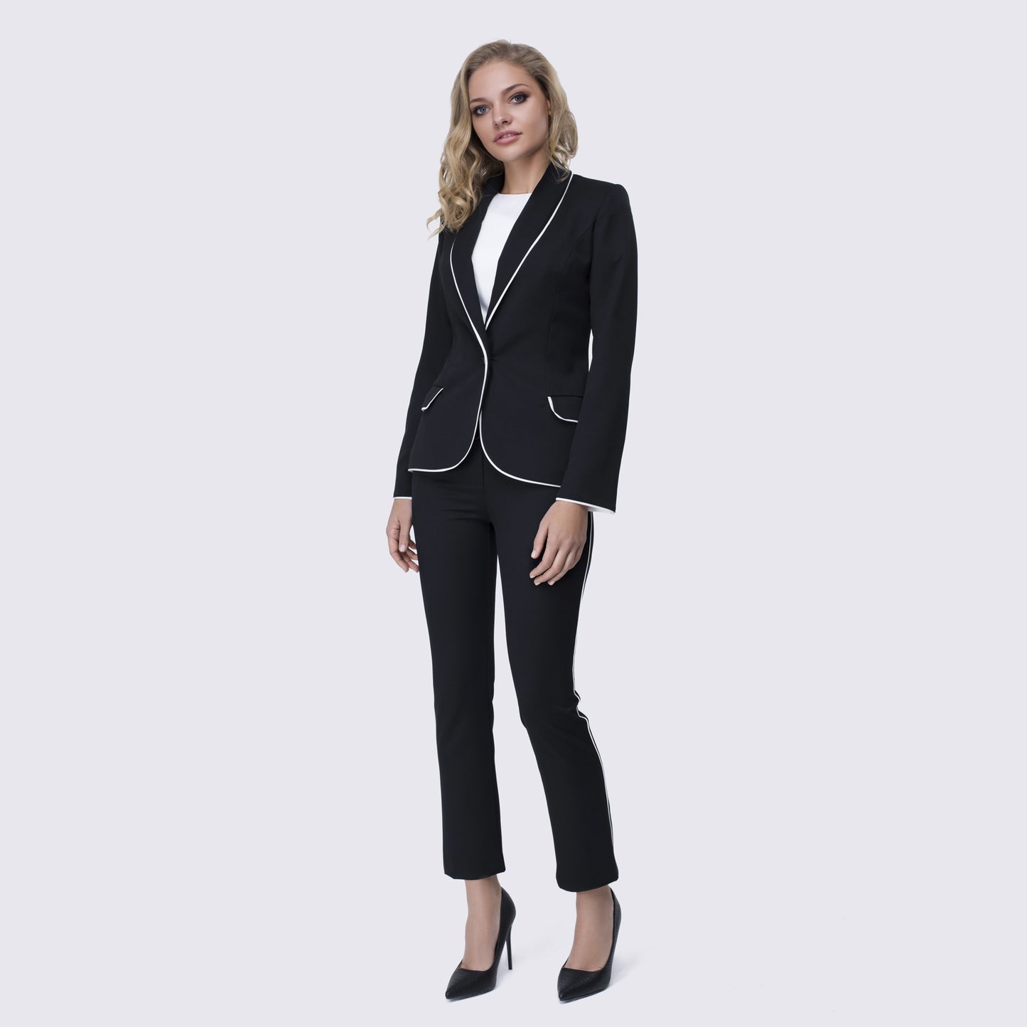 Black one button Blazer with white line