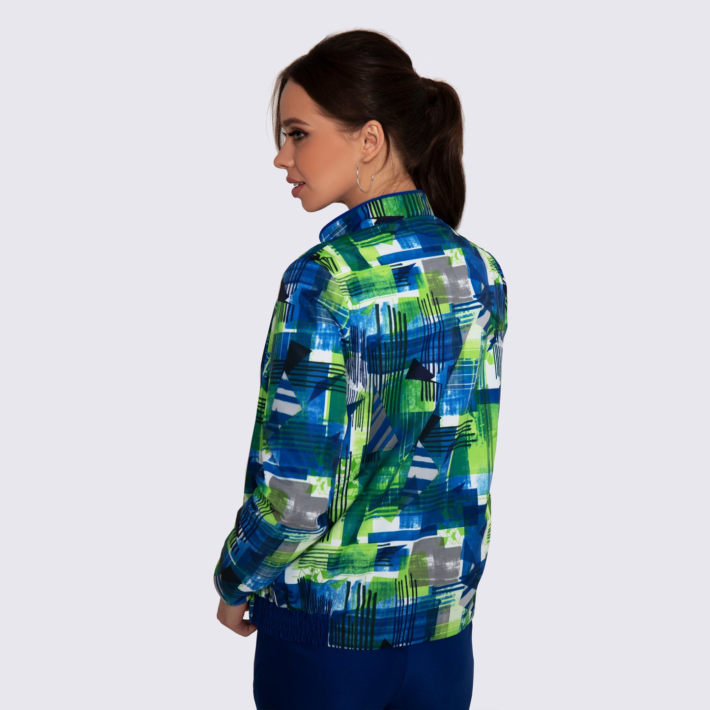Windbreaker in color print