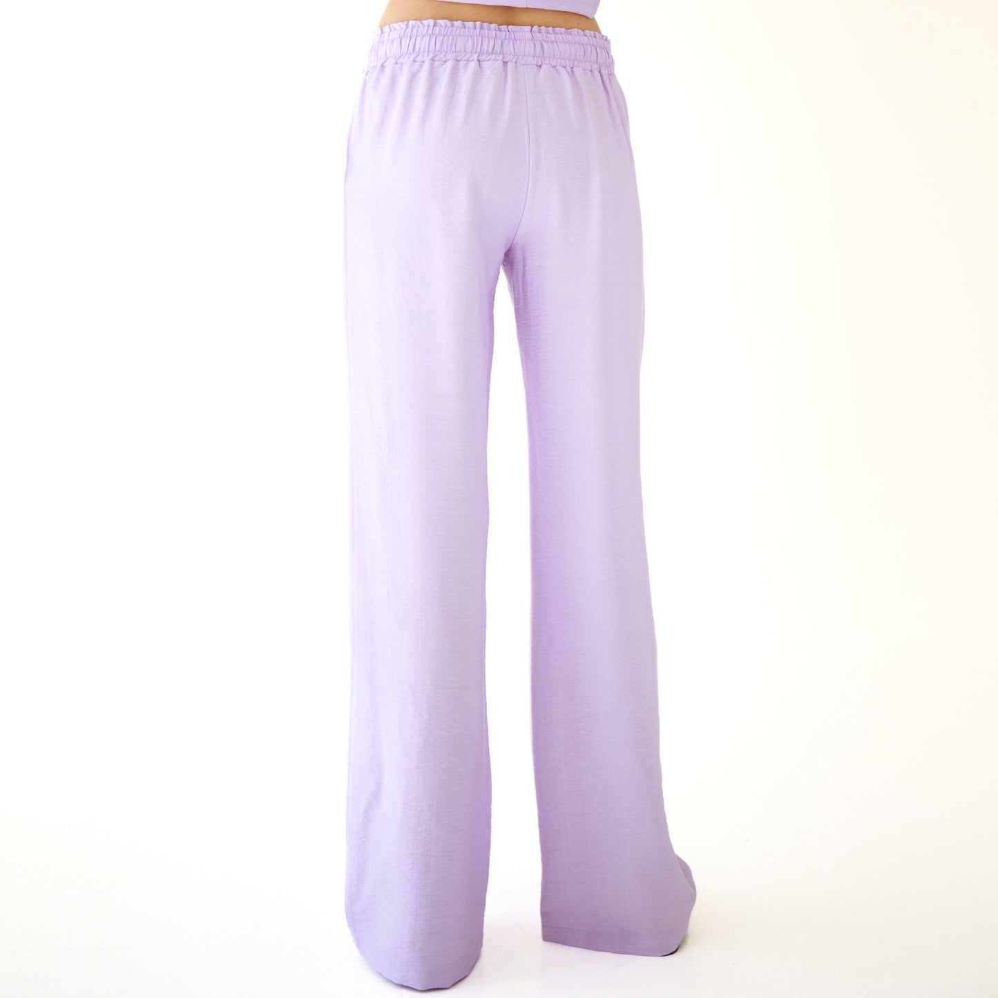 Lilac pants with an elastic band