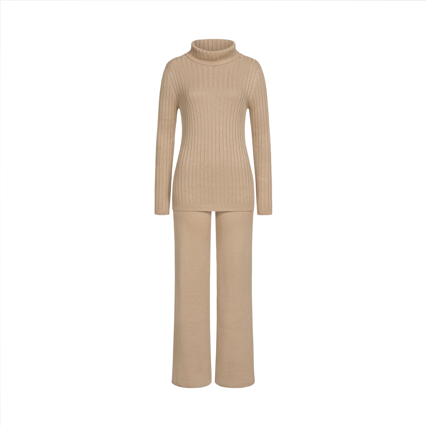 Beige knitted pants with pockets