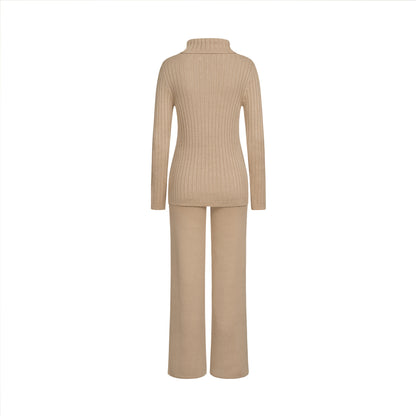 Beige knitted pantsuit