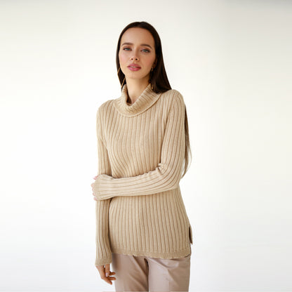 Natural-beige sweater-with-a-collar